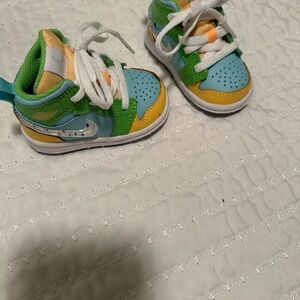 Baby Nike Size 3